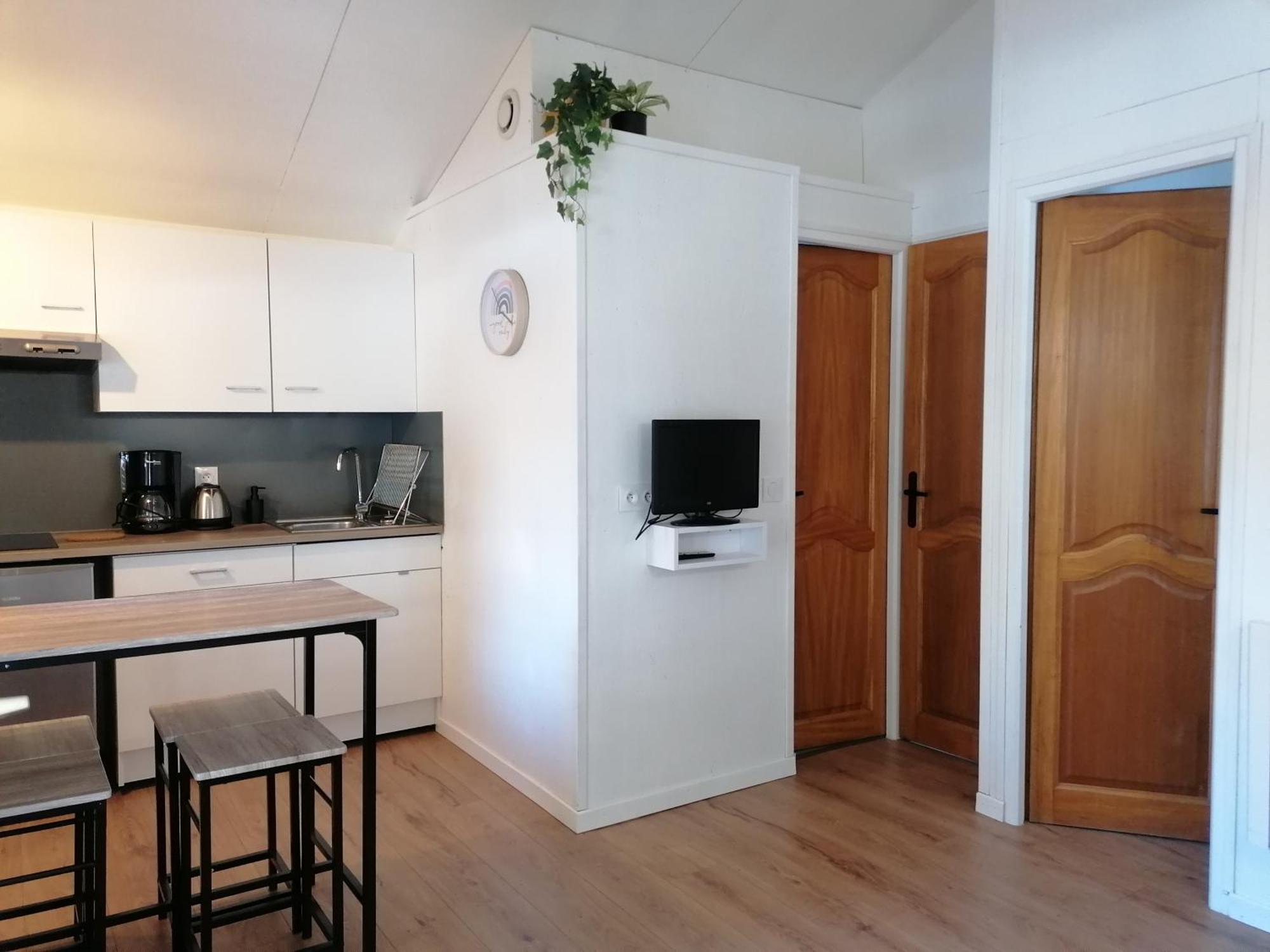 Camping Le Trejeux - Petit Chalet Тон Екстер'єр фото